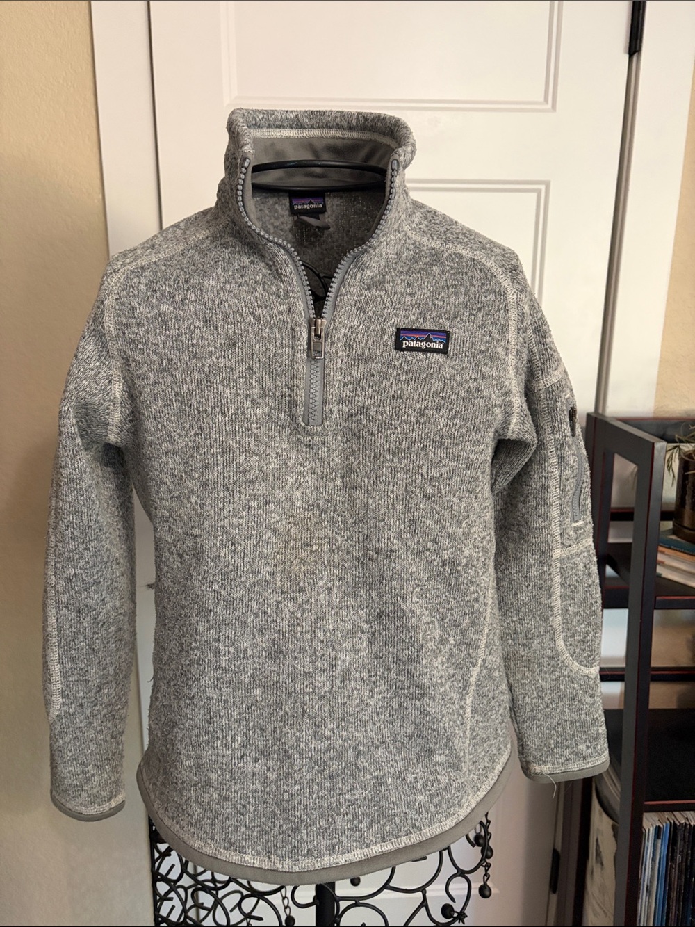 Patagonia Men’s Heather Gray Quarter-Zip Fleece Sweater